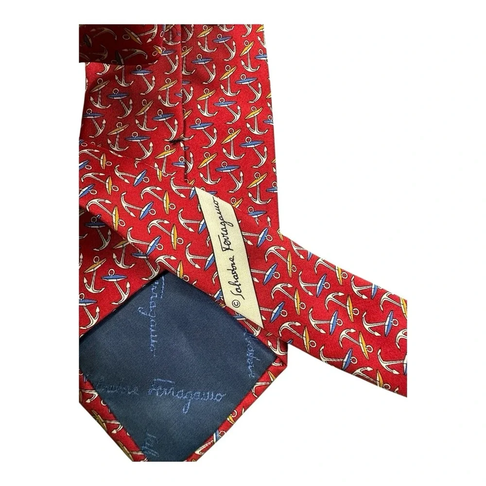 Salvatore Ferragamo Red Anchor AOP Pure Silk Men's Tie 3.5 Inch‎ Width NWT